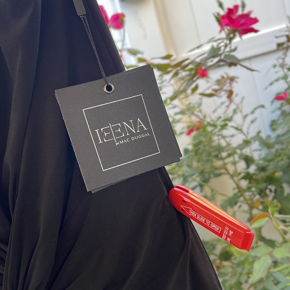 Mac Duggal - One Sleeve Beaded Cuff Side Twist Gown - Black 14 - Picture 5 of 16